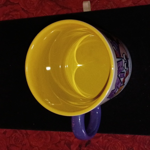 Disney Minnie Mouse Mug - Purple and Yellow Interior - Picture 5 of 5